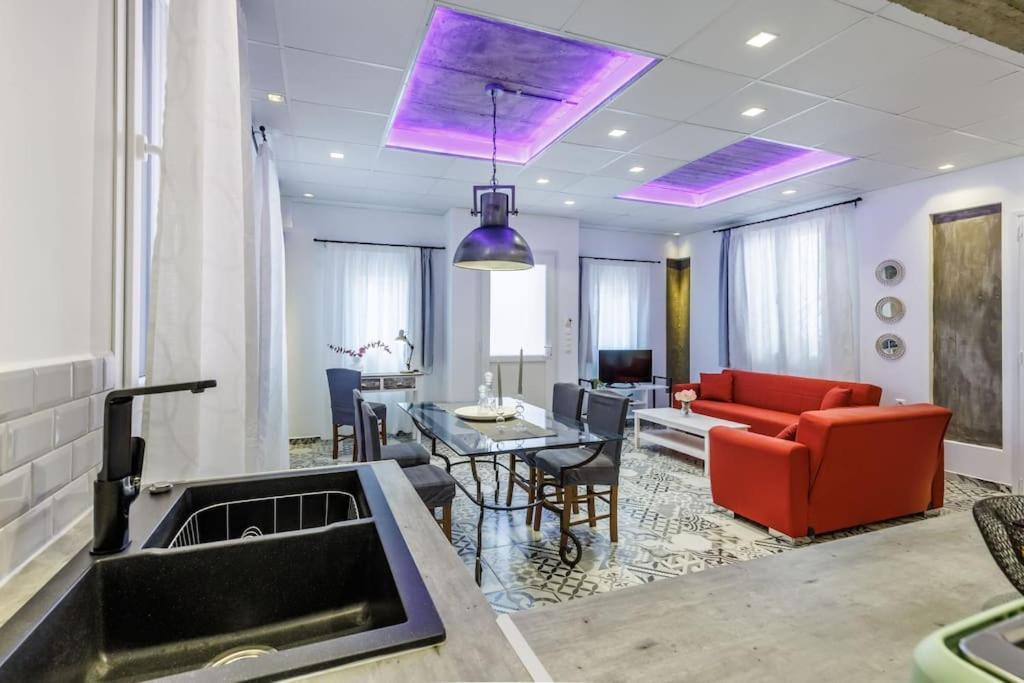 Fouxia-grey Apartment