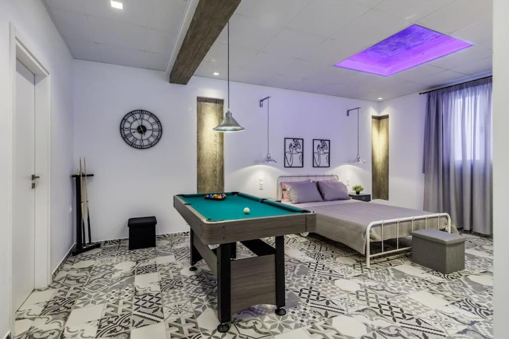 Fouxia-grey Apartment