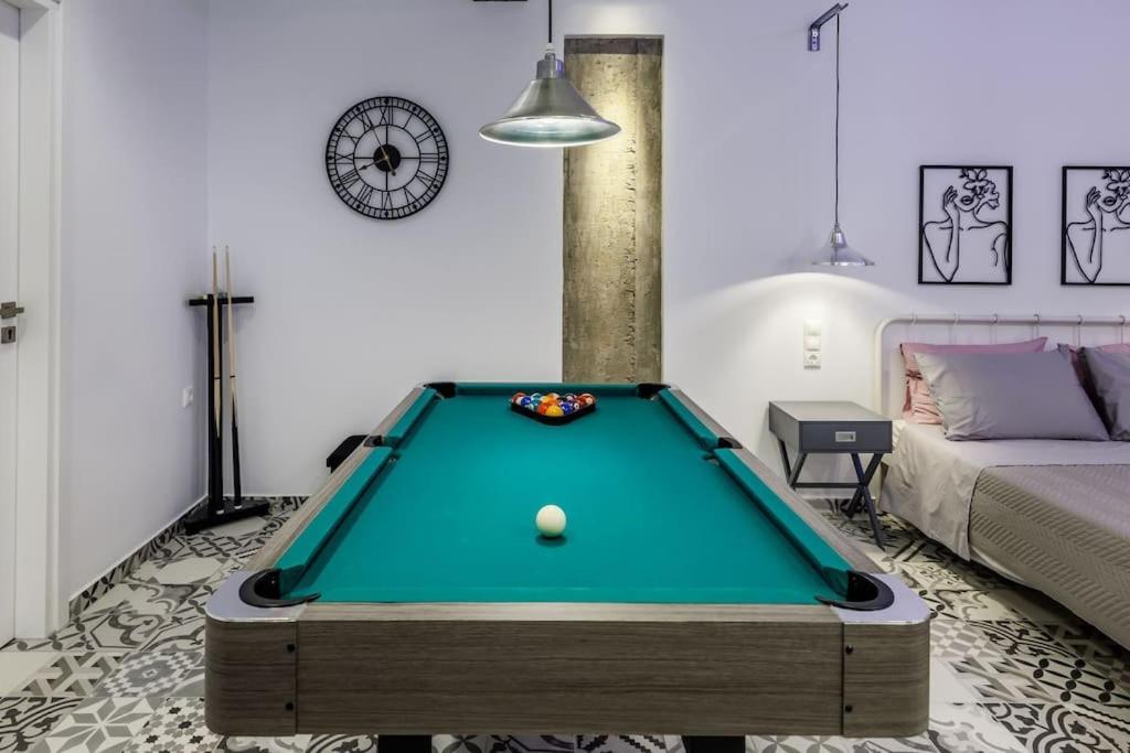Fouxia-grey Apartment Skopelos Town
